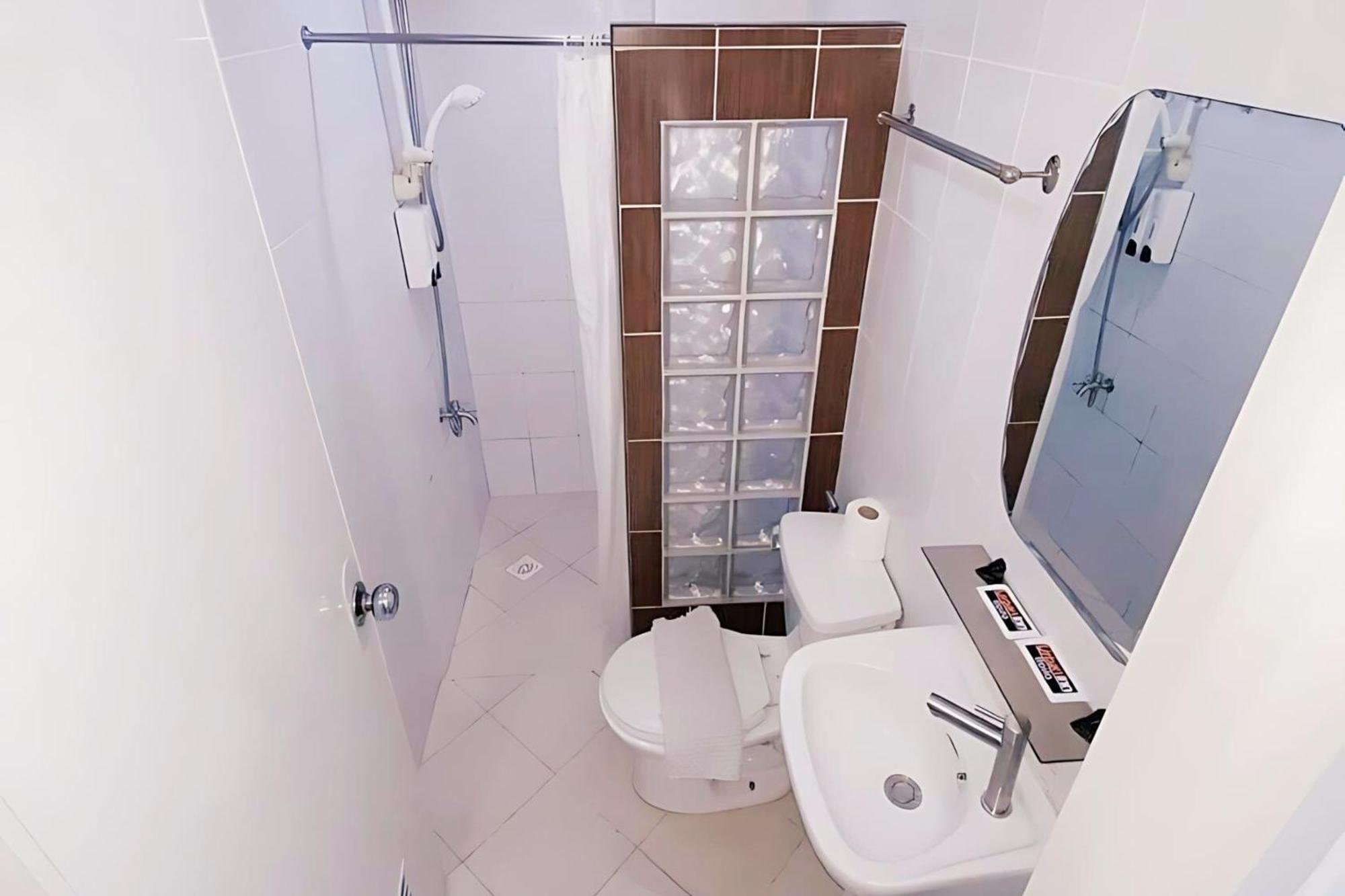 Urban Inn Iloilo Номер фото