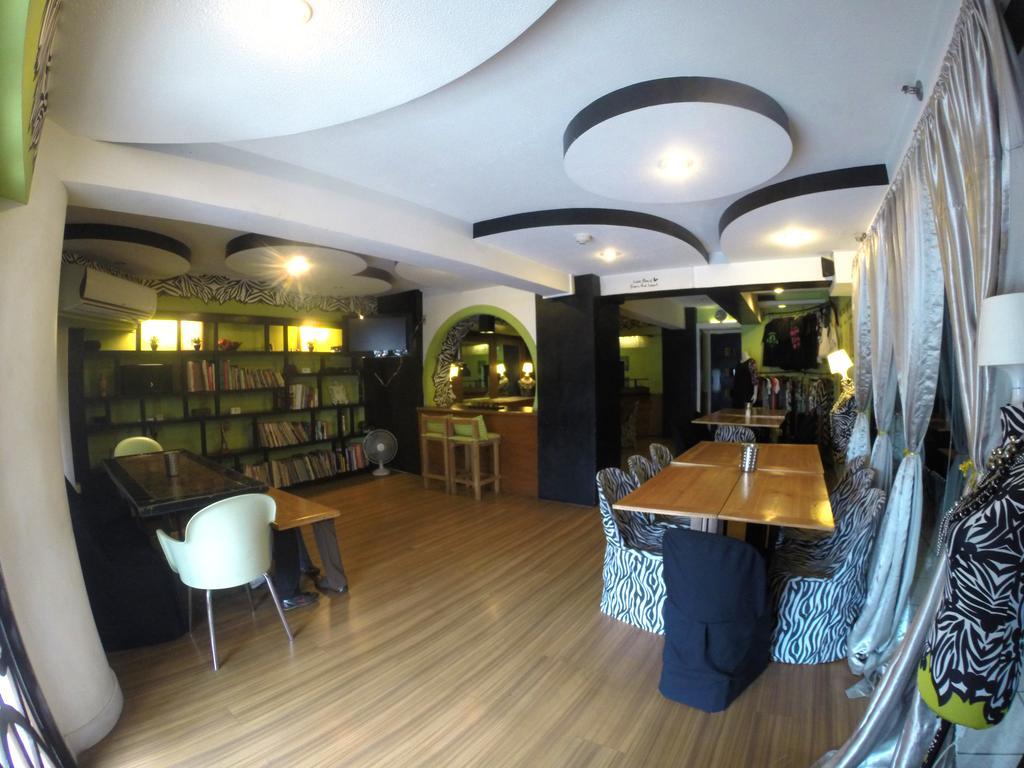 Urban Inn Iloilo Экстерьер фото